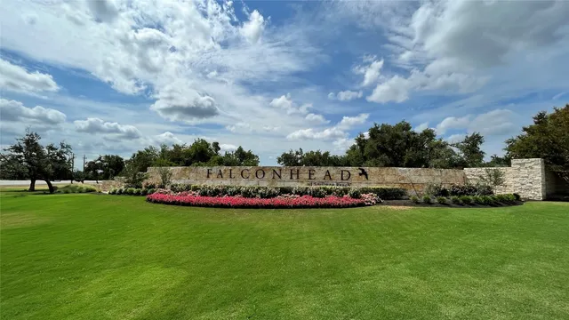 $489,000 | 14501 Falcon Head Boulevard, Unit 28, Austin, TX 78738