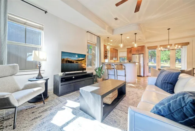 $489,000 | 14501 Falcon Head Boulevard, Unit 28, Austin, TX 78738