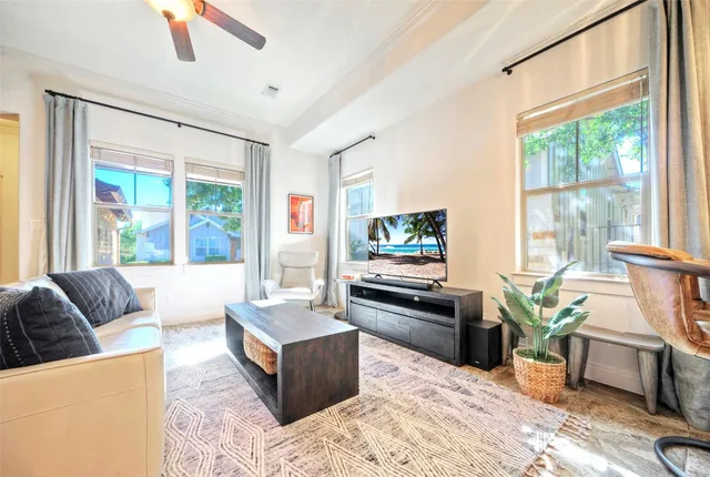 $489,000 | 14501 Falcon Head Boulevard, Unit 28, Austin, TX 78738