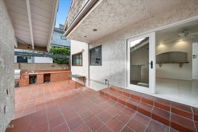 $3,399,000 | 2222 Pier Avenue, Santa Monica, CA 90405