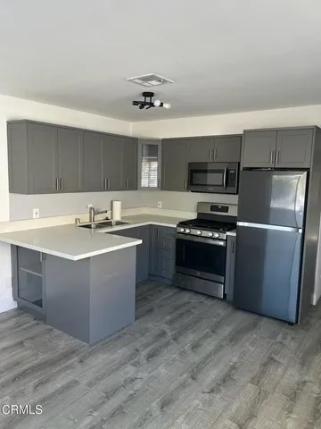 $3,399,000 | 2222 Pier Avenue, Santa Monica, CA 90405