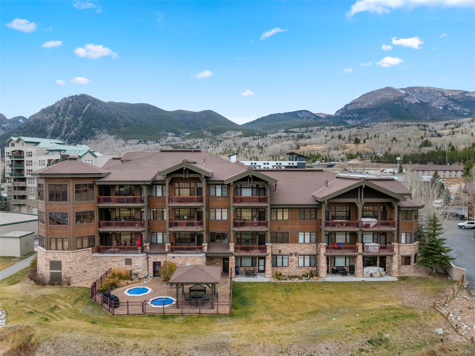 1101 Divide Road, Unit 207 Frisco, CO 80443 - Photo 4 of 34 Gallery Image 4