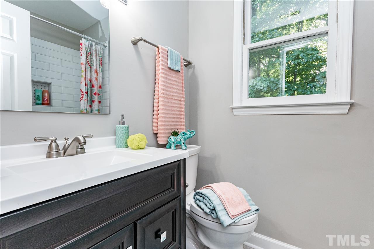 7301 Quinby Court Raleigh, NC 27613 - Photo 15 of 23 Hall bath, fully remodeled.