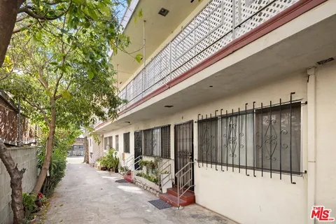 $1,750,000 | 4707 Beverly Boulevard, Los Angeles, CA 90004
