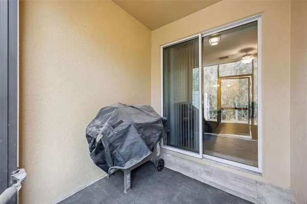 $399,900 | 8226 Serenity Spring Drive, Unit 2402, Windermere, FL 34786