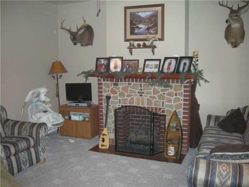 733 Herman Road Butler, PA 16002 - Photo 11 of 25 Living Room.