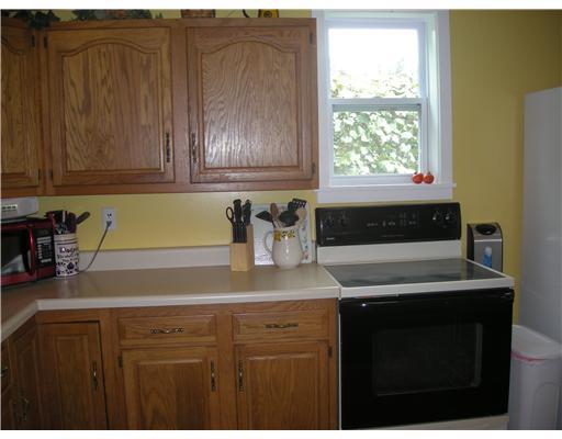 733 Herman Road Butler, PA 16002 - Photo 6 of 25 Kitchen.