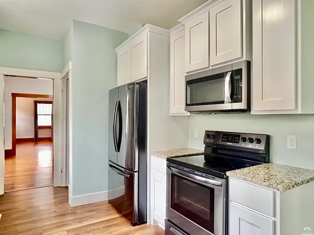 $169,900 | 1505 North Main Street, Hutchinson, KS 67501