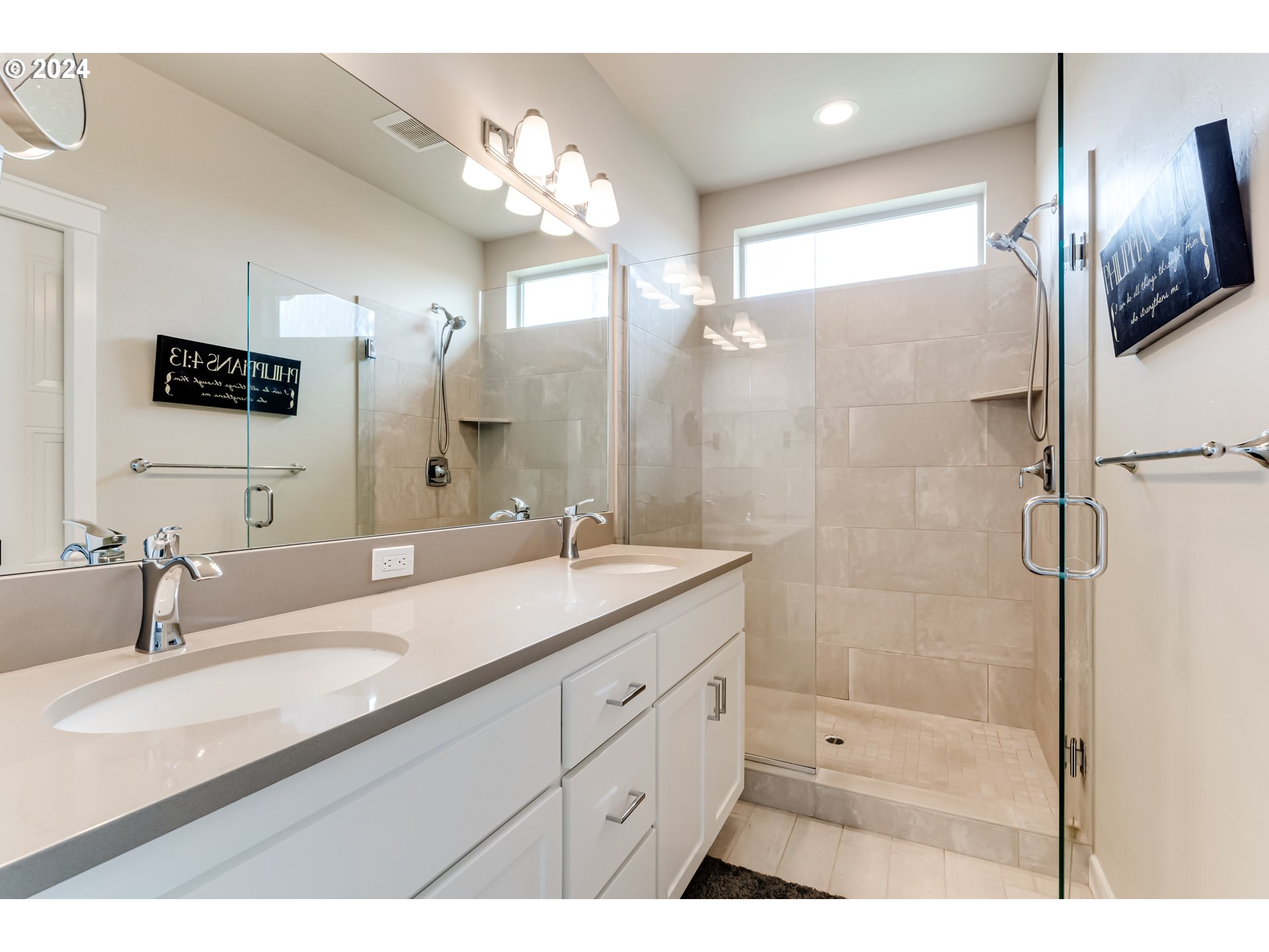 3744 Siletz Drive Eugene, OR 97408 - Photo 17 of 31 a bathroom with a sink double vanity granite tub and shower