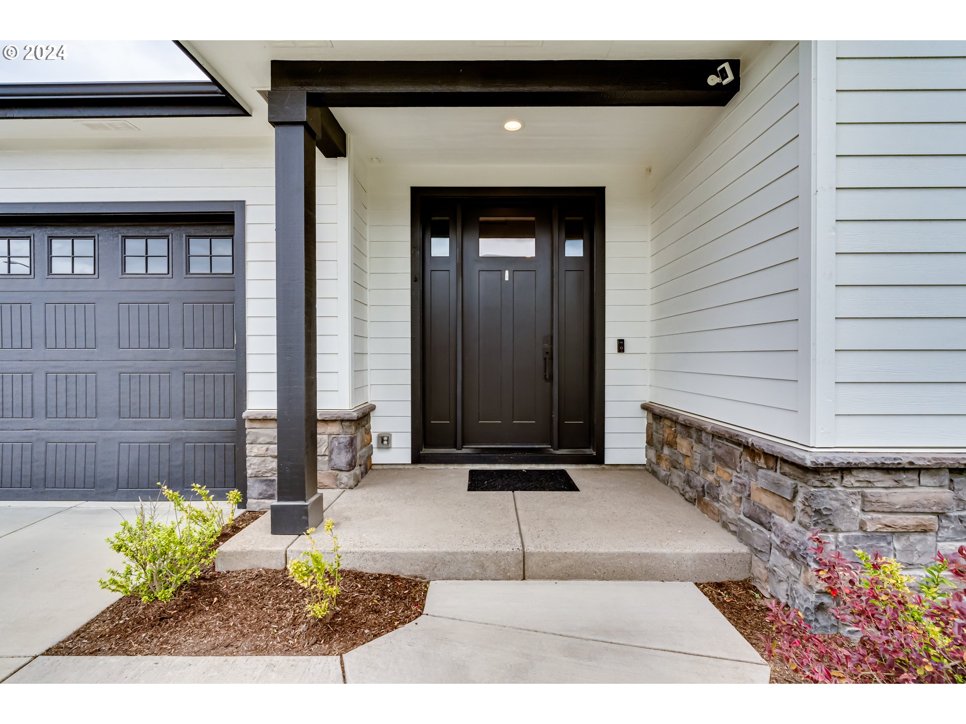 3744 Siletz Drive Eugene, OR 97408 - Photo 4 of 31 a view of front door of house