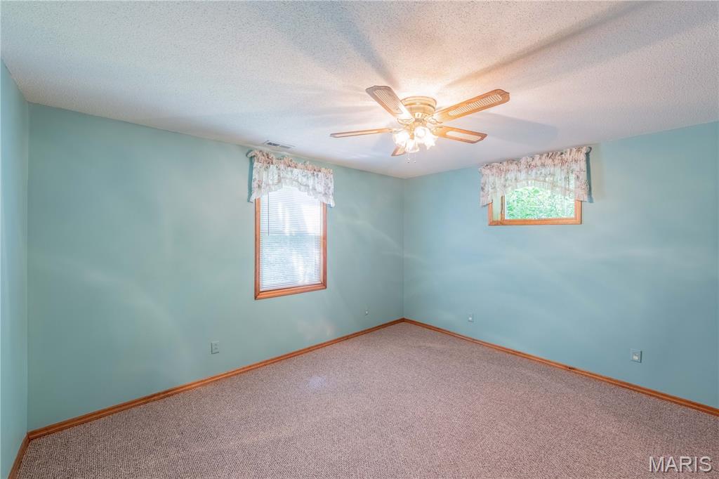 5964 Renken Road Dorsey, IL 62021 - Photo 27 of 57