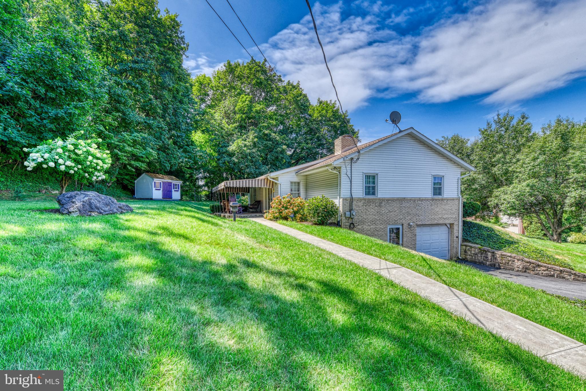 11 East 34th Street Reading, PA 19606 - Photo 5 of 34
