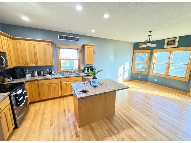 $549,900 | 787 154th Street, Roberts, WI 54023