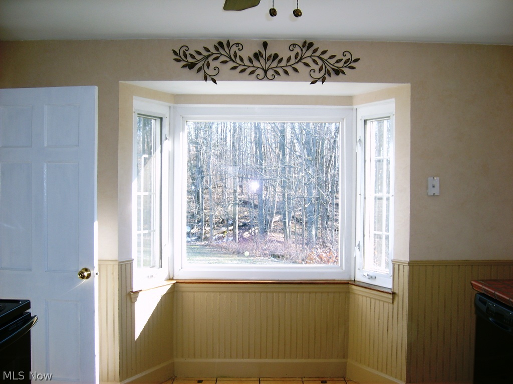 2918 West Bath Road Akron, OH 44333 - Photo 17 of 25 Gallery Image 17