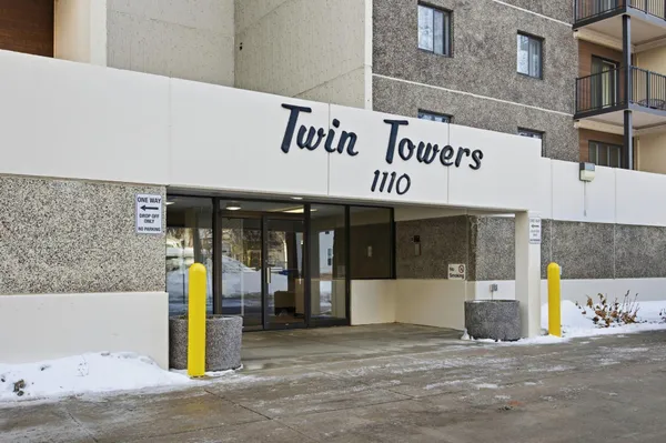 $190,000 | 1110 3rd Avenue North, Unit 401W, Fargo, ND 58102