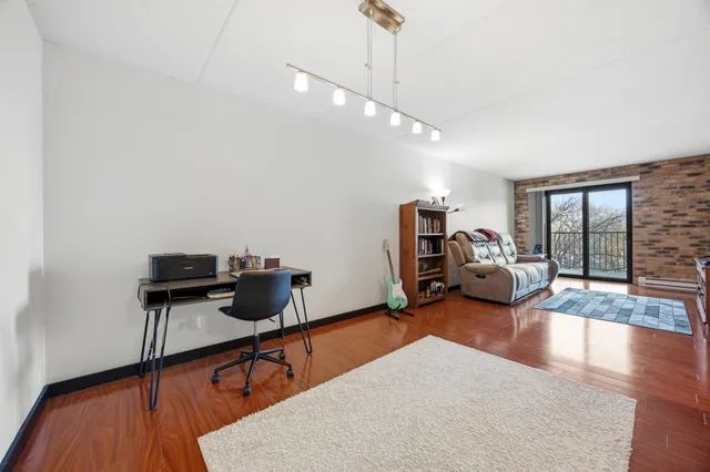 $190,000 | 1110 3rd Avenue North, Unit 401W, Fargo, ND 58102