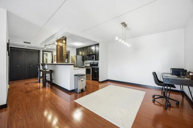 $190,000 | 1110 3rd Avenue North, Unit 401W, Fargo, ND 58102