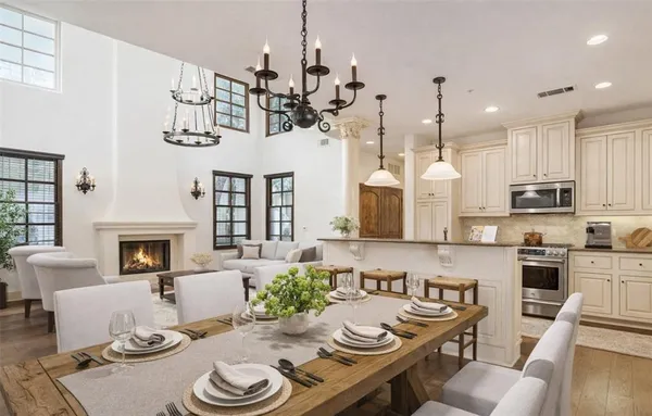 $4,905 | 2510 North Henderson Avenue, Unit 4, Dallas, TX 75206