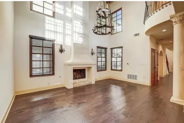 $4,905 | 2510 North Henderson Avenue, Unit 4, Dallas, TX 75206