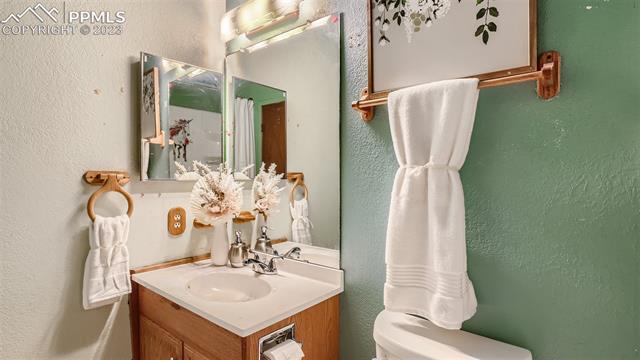 5266 Pinon Valley Road Colorado Springs, CO 80919 - Photo 22 of 22 Another angle of Full Bath