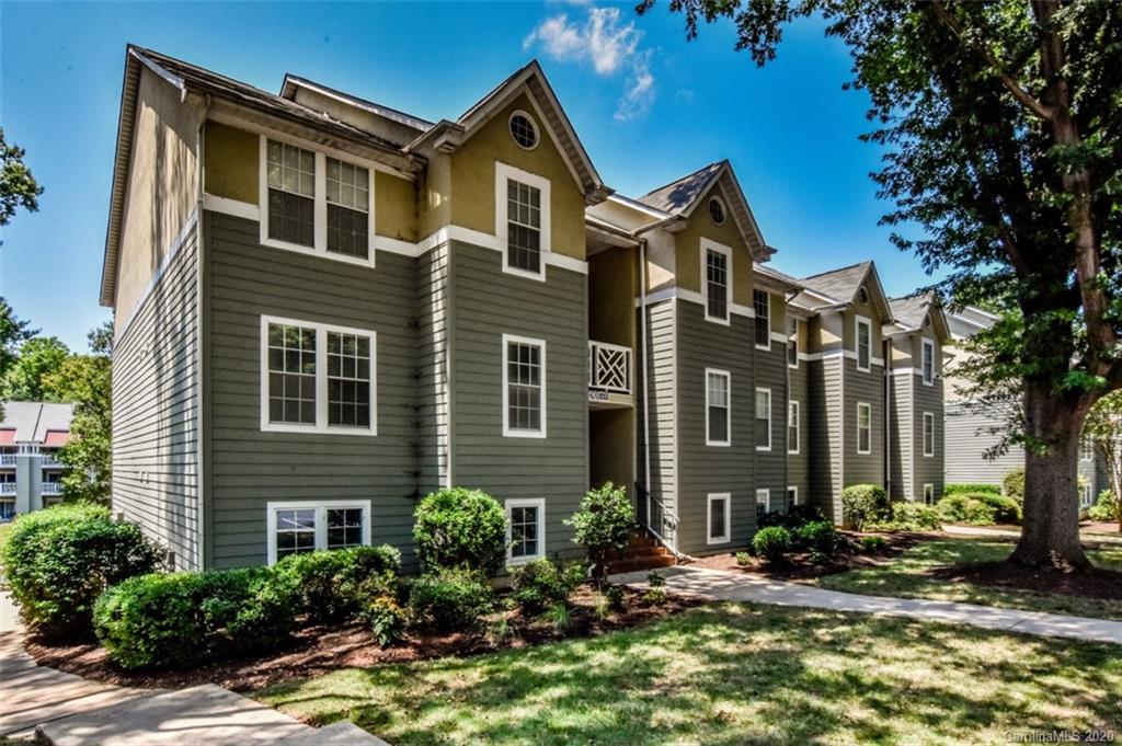 20105 Henderson Road, Unit C Cornelius, NC 28031 - Photo 1 of 24 Gallery Image 1