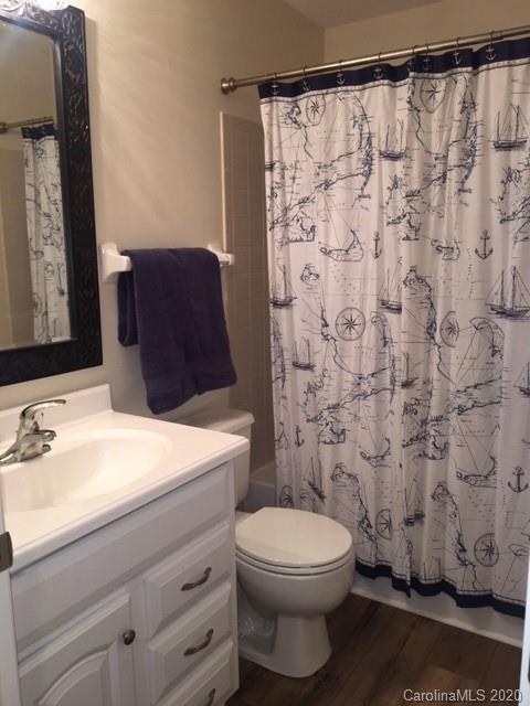 20105 Henderson Road, Unit C Cornelius, NC 28031 - Photo 13 of 24 Gallery Image 13