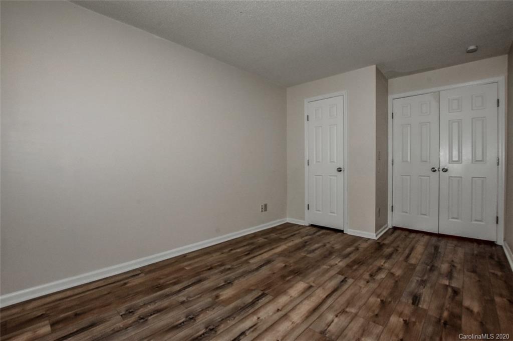 20105 Henderson Road, Unit C Cornelius, NC 28031 - Photo 10 of 24 Gallery Image 10