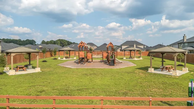 $2,300 | 22642 Rosebush Hl Road, Tomball, TX 77377