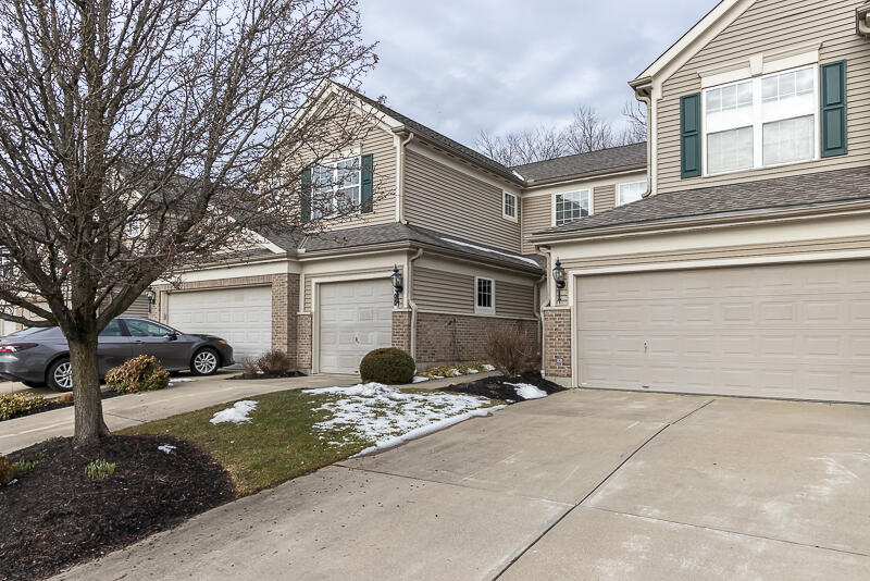 874 Flint Ridge Newport, KY 41076 - Photo 1 of 27