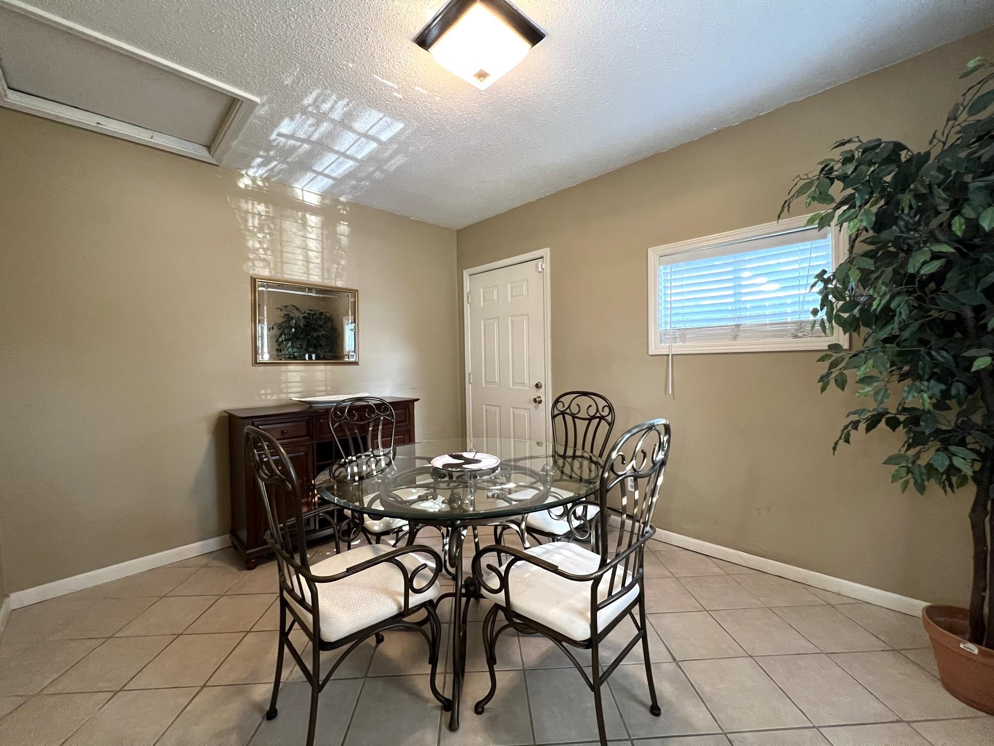 452 Fernway Road Memphis, TN 38117 - Photo 15 of 25
