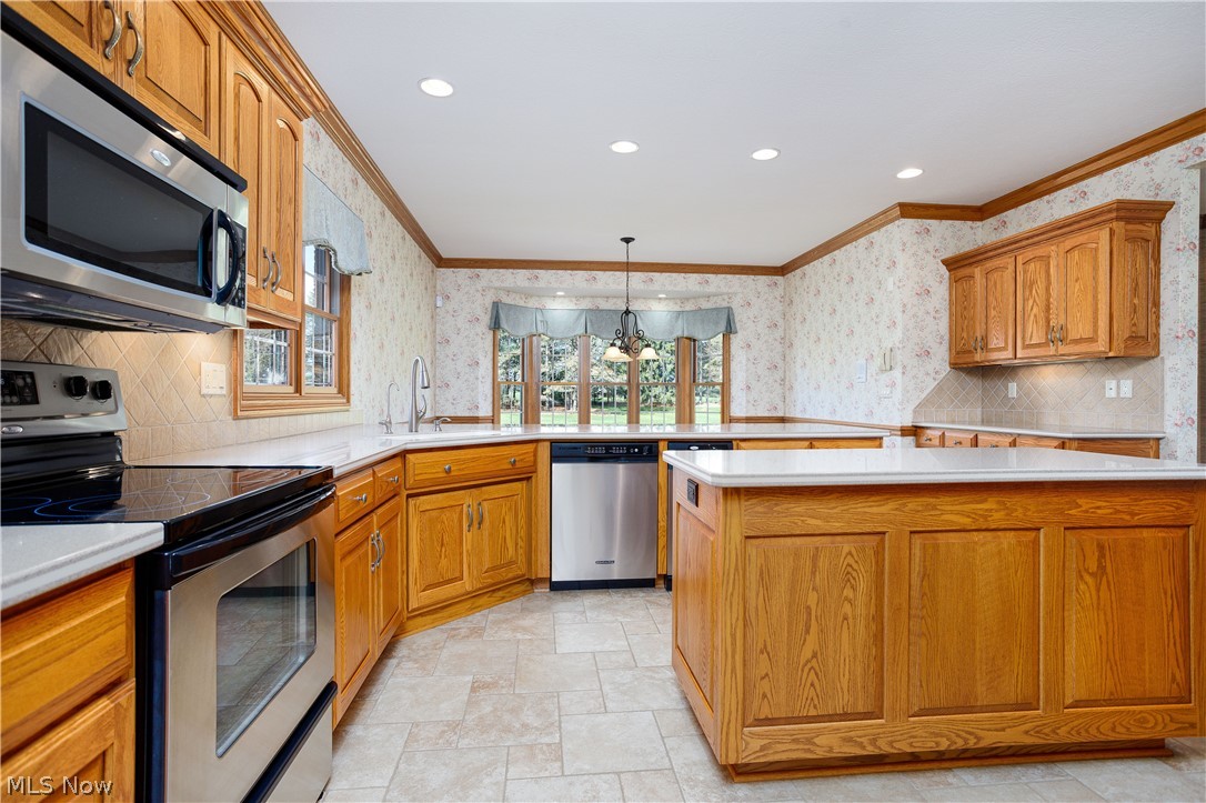8569 Yoder Road Wadsworth, OH 44281 - Photo 10 of 35