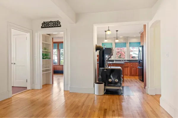 $895,000 | 210 Ocean Point Road, Boothbay, ME 04544