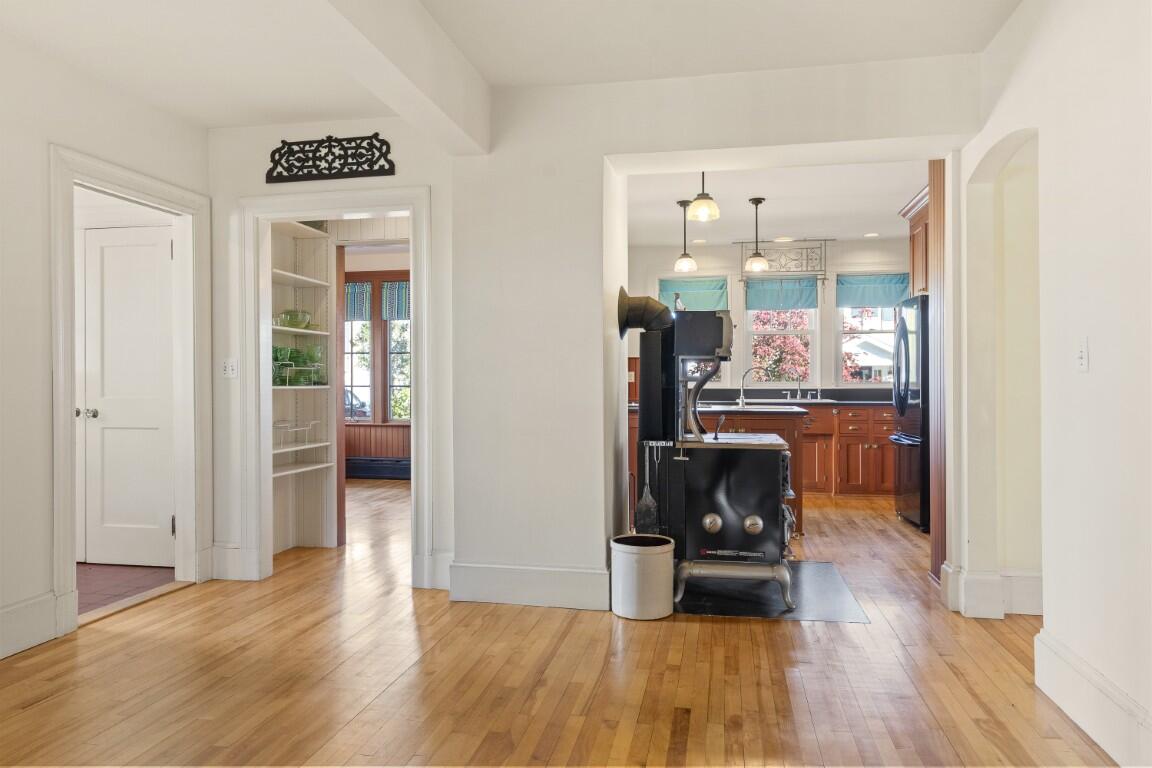 210 Ocean Point Road Boothbay, ME 04544 - Photo 15 of 99 014
