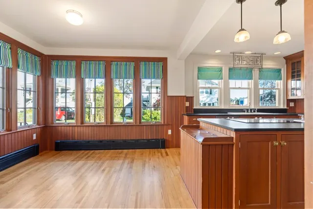 $895,000 | 210 Ocean Point Road, Boothbay, ME 04544