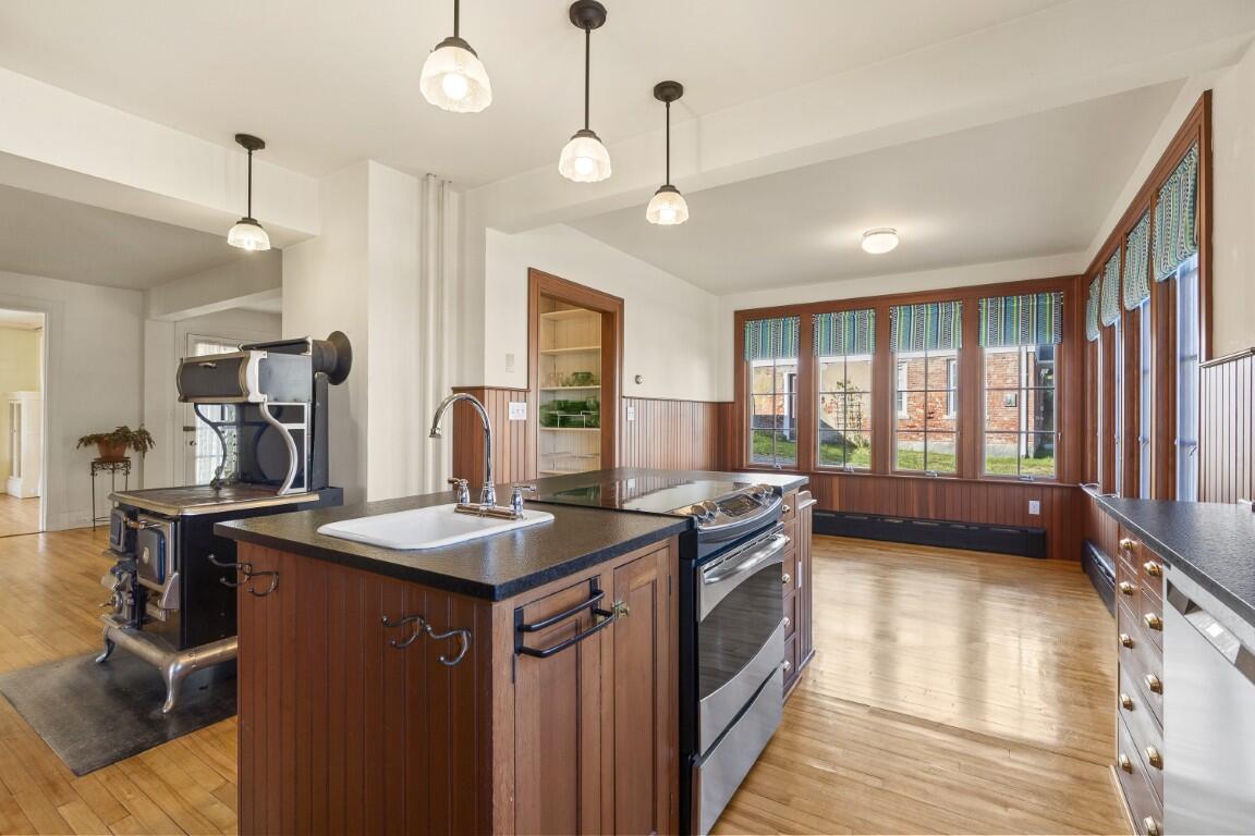 210 Ocean Point Road Boothbay, ME 04544 - Photo 22 of 93 022