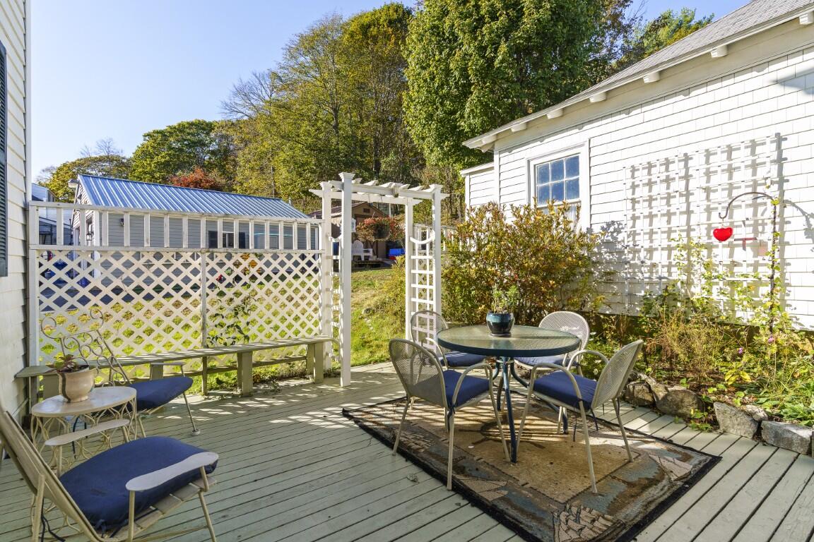 210 Ocean Point Road Boothbay, ME 04544 - Photo 30 of 93 031