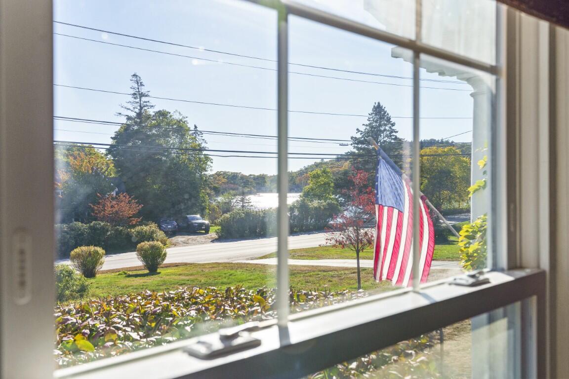 210 Ocean Point Road Boothbay, ME 04544 - Photo 41 of 99 040