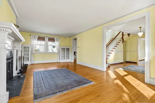 $895,000 | 210 Ocean Point Road, Boothbay, ME 04544