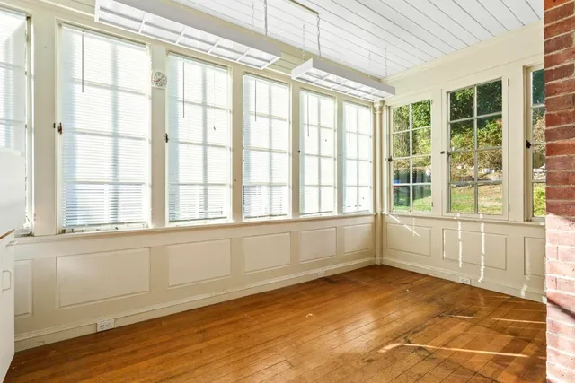 $895,000 | 210 Ocean Point Road, Boothbay, ME 04544