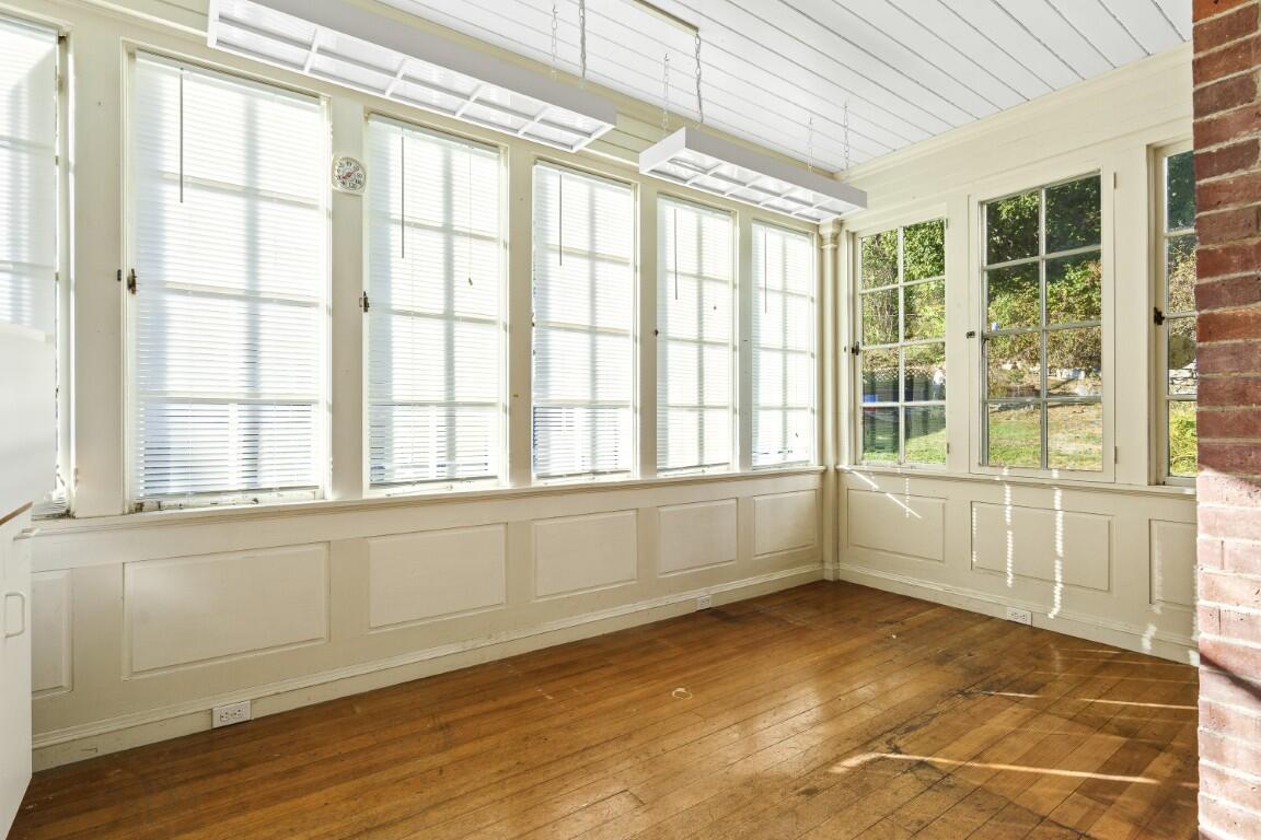 210 Ocean Point Road Boothbay, ME 04544 - Photo 60 of 99 058