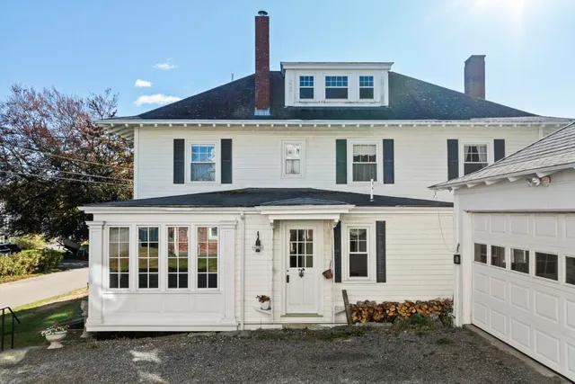 $895,000 | 210 Ocean Point Road, Boothbay, ME 04544