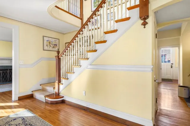 $895,000 | 210 Ocean Point Road, Boothbay, ME 04544