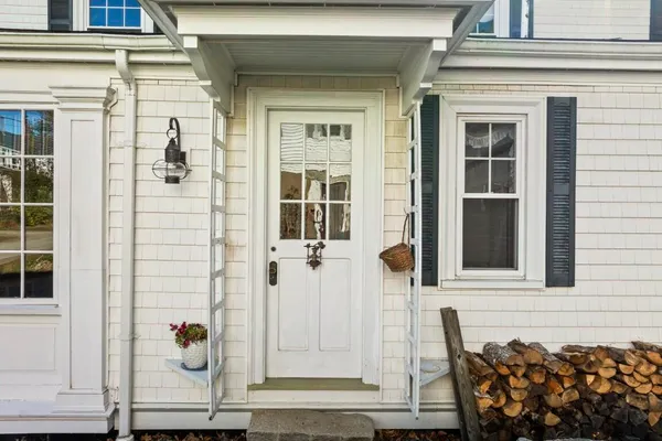 $895,000 | 210 Ocean Point Road, Boothbay, ME 04544