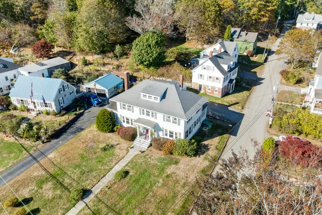 $895,000 | 210 Ocean Point Road, Boothbay, ME 04544