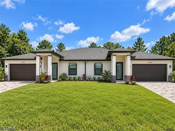 $1,800 | 4789 Golfview Boulevard, Lehigh Acres, FL 33973