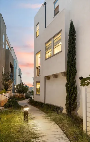 $919,000 | 1643 Saratoga Lane, San Pedro, CA 90732