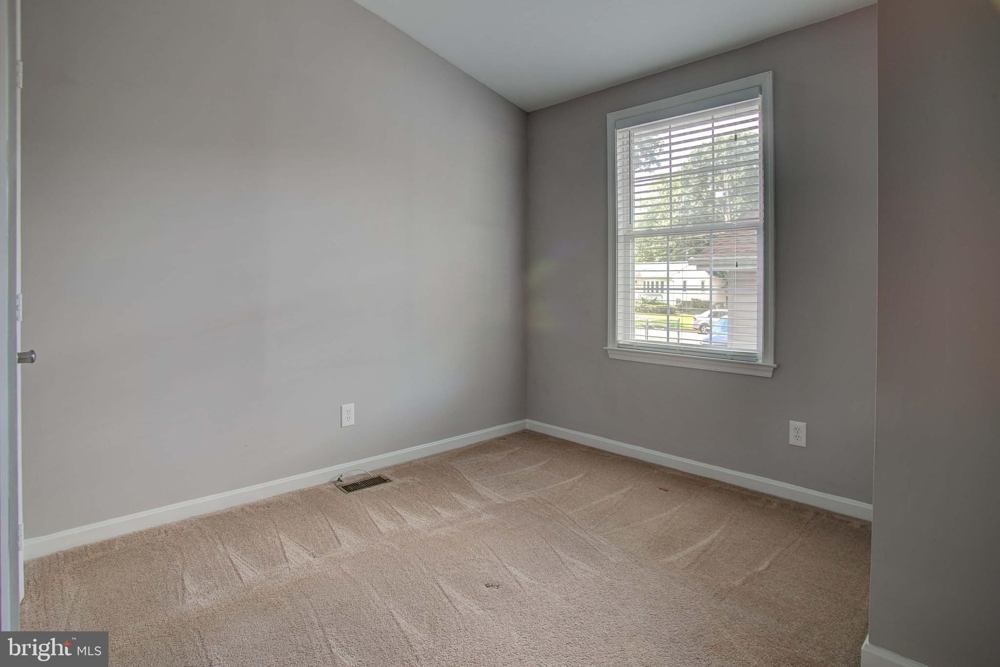 326 George Avenue Baltimore, MD 21221 - Photo 20 of 52 Gallery Image 20