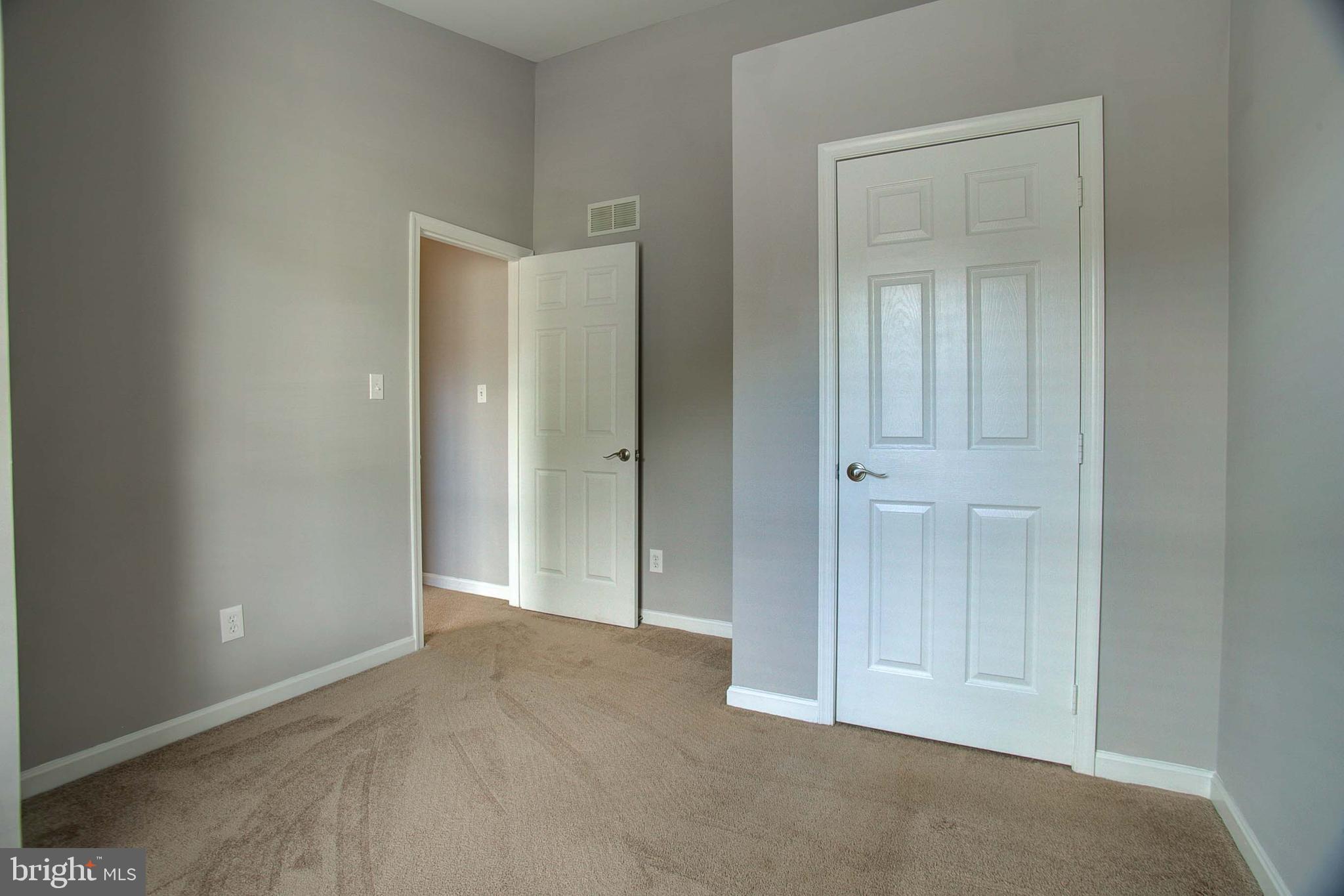 326 George Avenue Baltimore, MD 21221 - Photo 22 of 52 Gallery Image 22