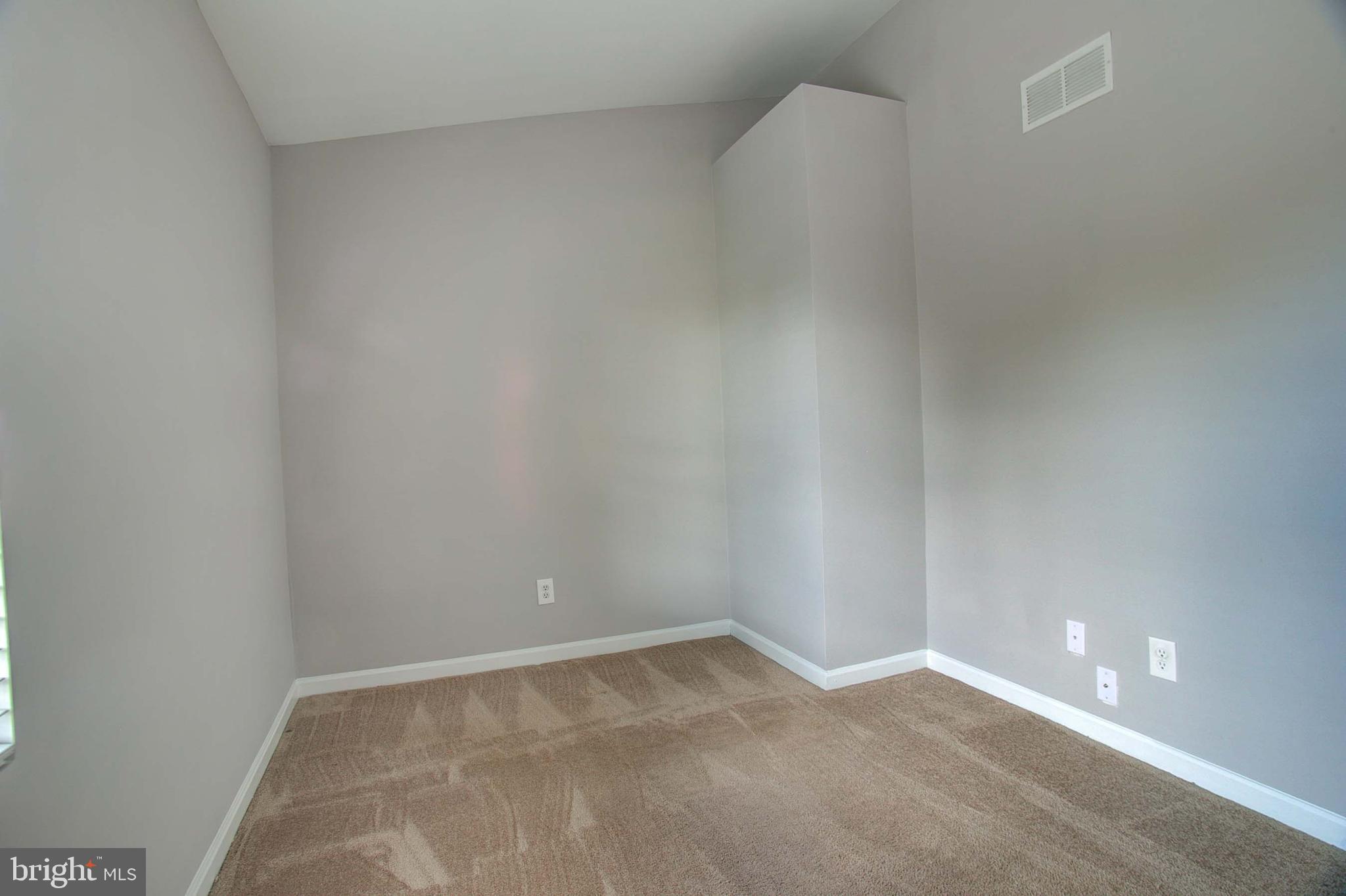 326 George Avenue Baltimore, MD 21221 - Photo 24 of 52 Gallery Image 24