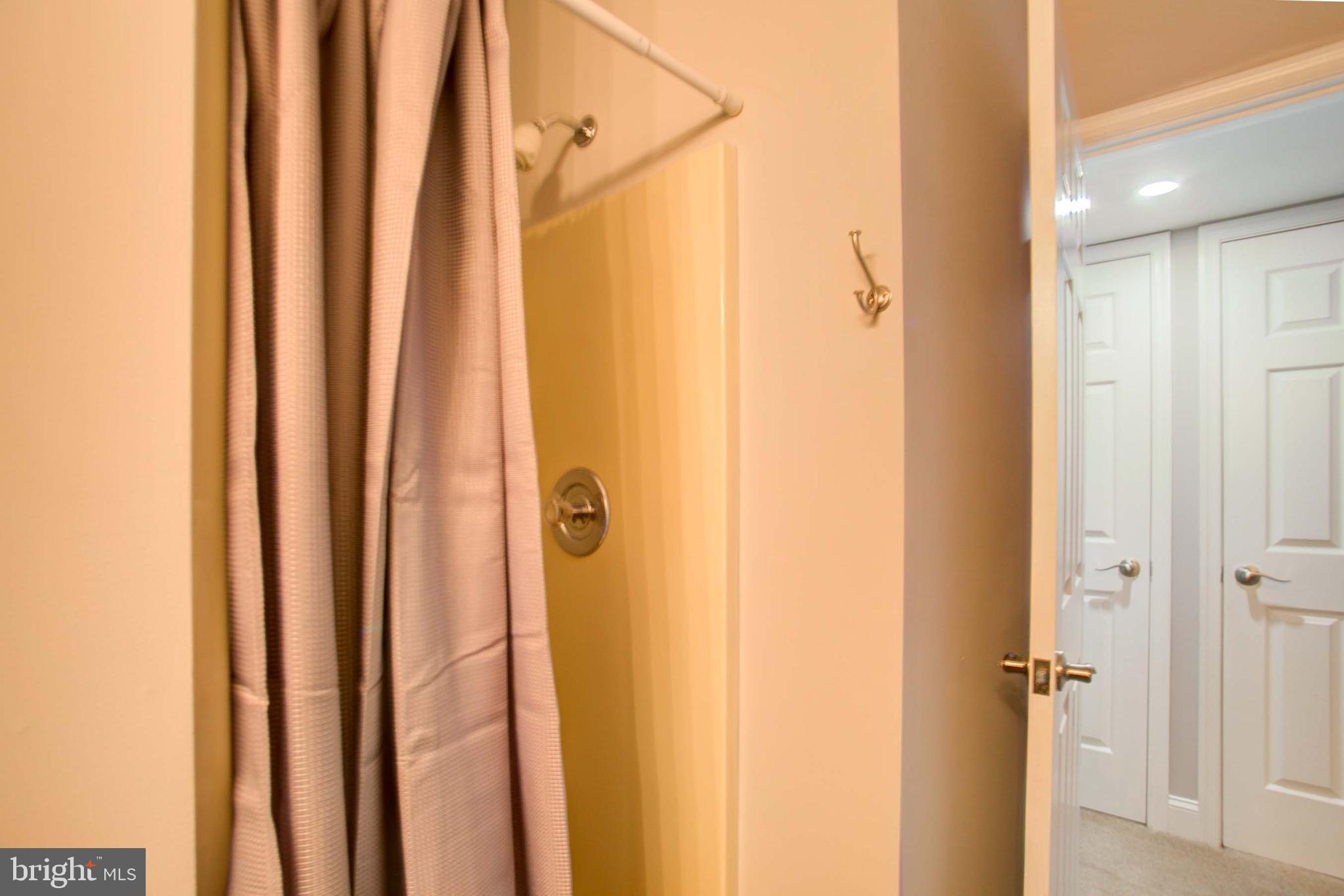 326 George Avenue Baltimore, MD 21221 - Photo 42 of 52 Gallery Image 42